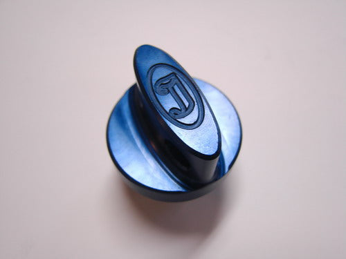 G.M. Oil Filler Plug (blue)
