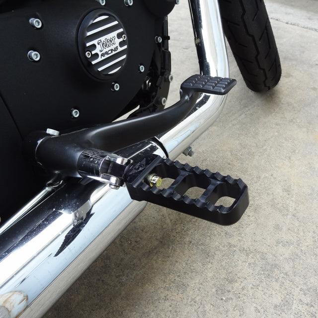 Narrow Serrated Footpegs Black