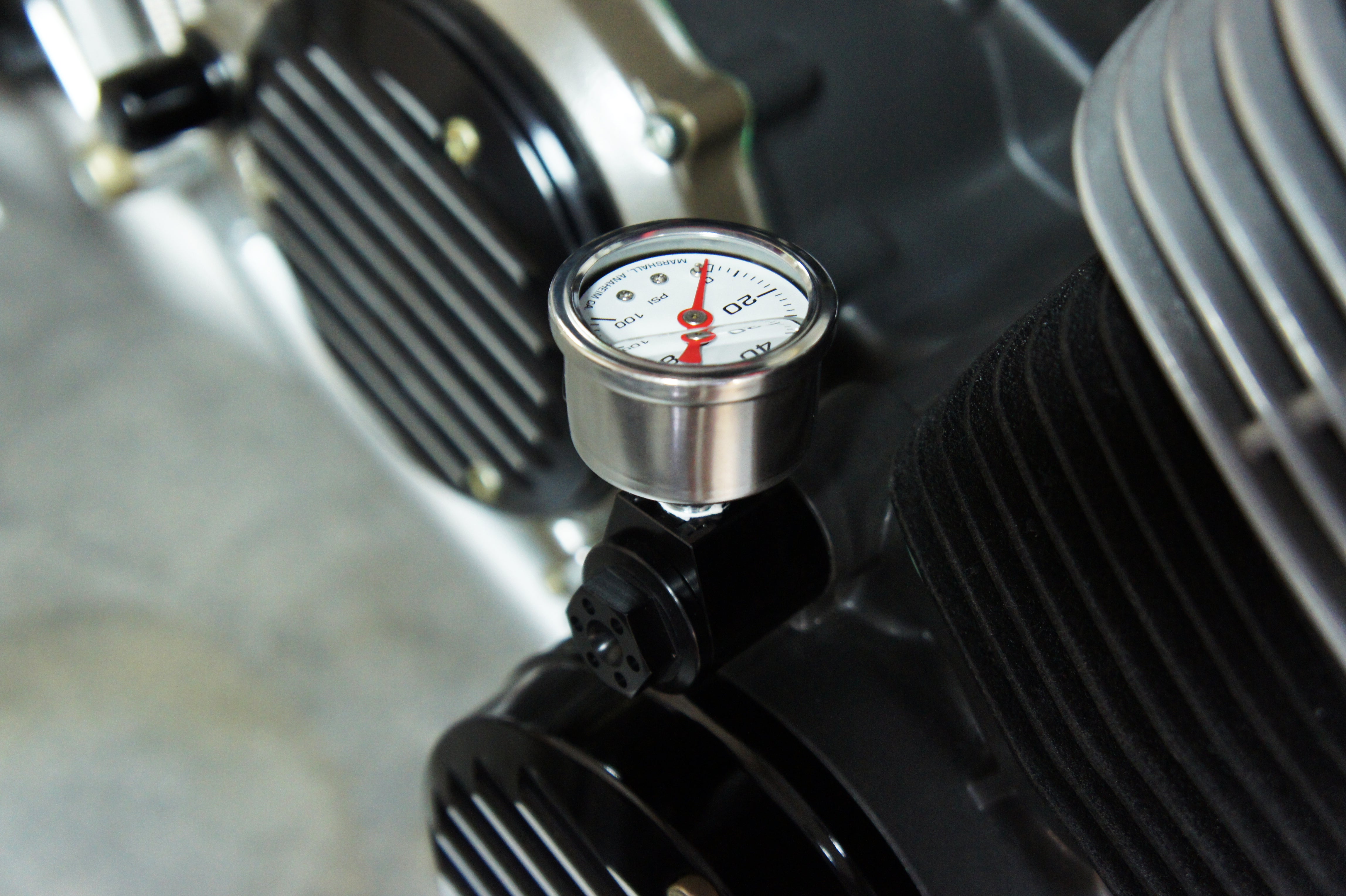 Triumph Thunderbird 1600 And 1700 Oil Pressure Gauge Assembly Joker triumph-thunderbird-1600-and-1700-oil-pressure-gauge-assembly-joker