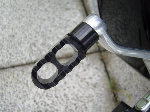 Serrated Shift Peg Black App