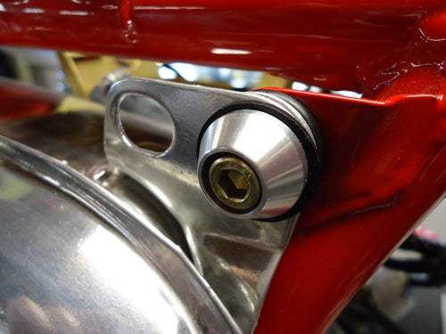 CB750 Oil Tank Mount Bushings