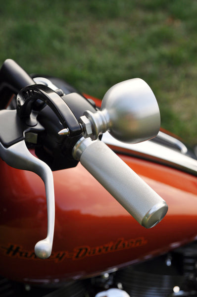 HD Sensor Type Knurled Hand Grips on a Street Glide