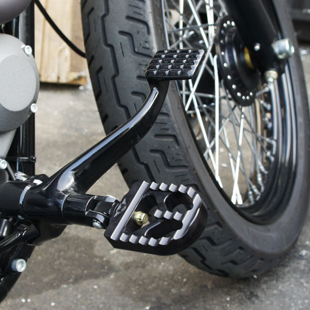 Short Serrated Footpegs Black