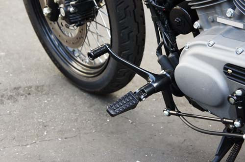 Road Racing Shift Peg H-D Black