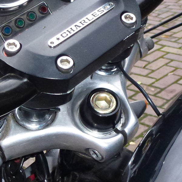 Sportster Steering Bolt & Trim Collar Black App