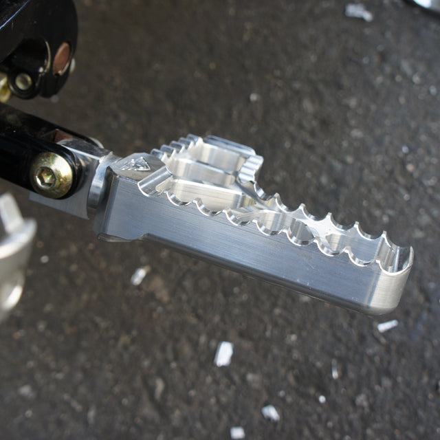 Serrated Heel Pegs Raw