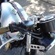 Triumph Front Master Cylinder Cover smooth black installation