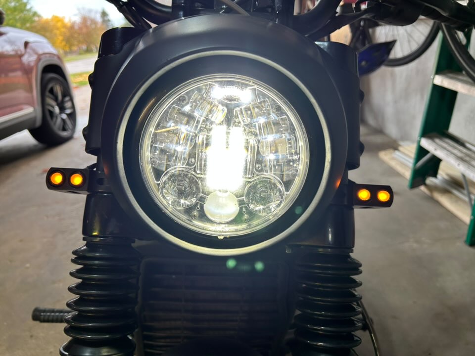 Dual Rat Eye Fork Mount Turn Signals